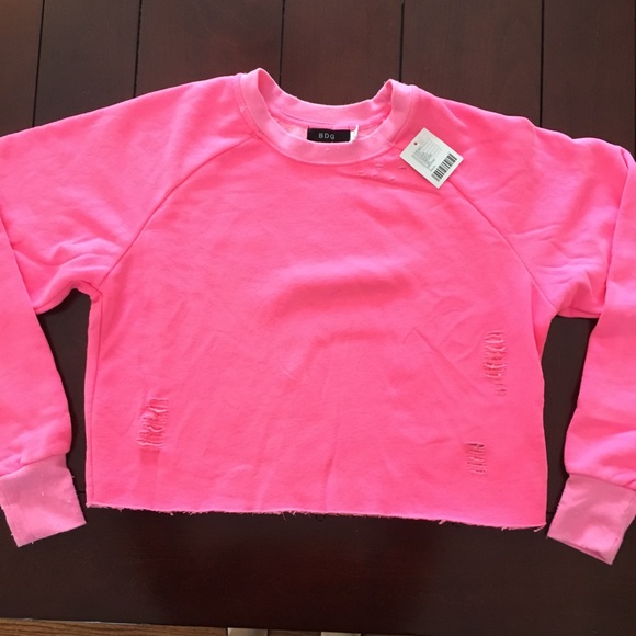 BDG Tops - Urban Outfitter | Cropped oversized distressedcrew